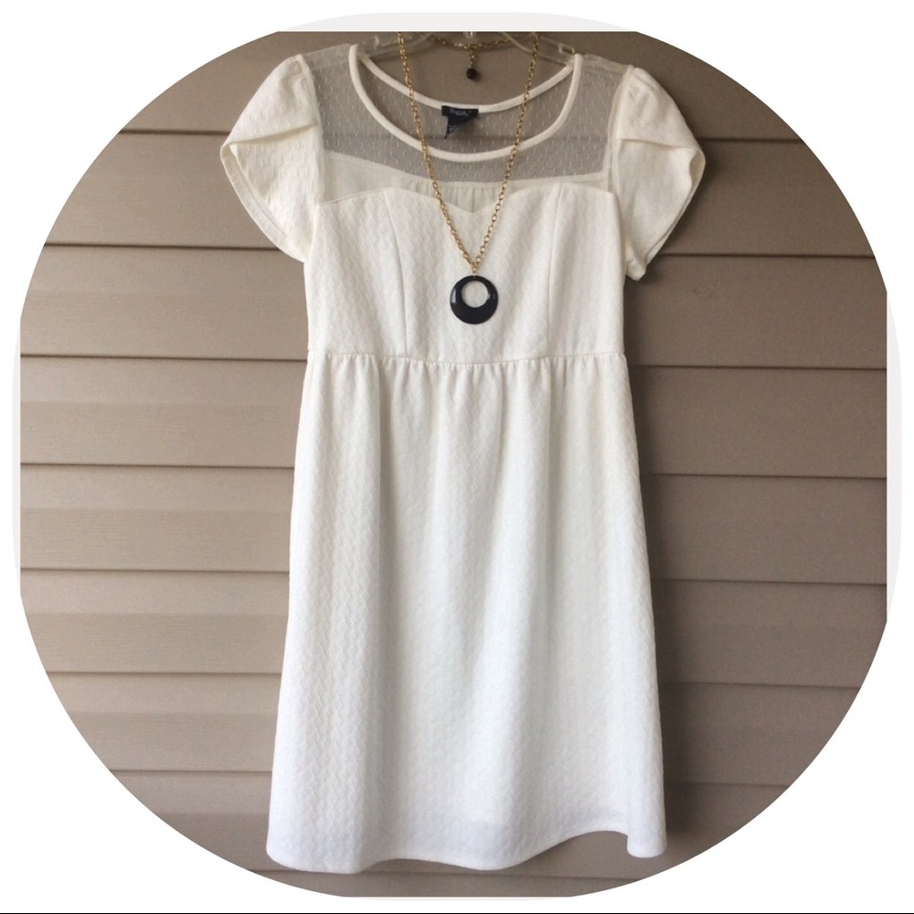 Pretty Rhapsody dress - Picture 1 of 6